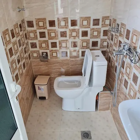 Πανσιόν Holiday House Πόγραδετς